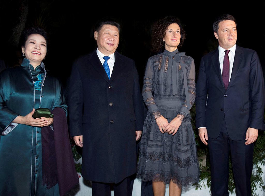 Agnese Renzi Matteo Renzi and Xi Jinping by Tiberio Barchielli is licensed under CC BY 3.0 / modified from the original 