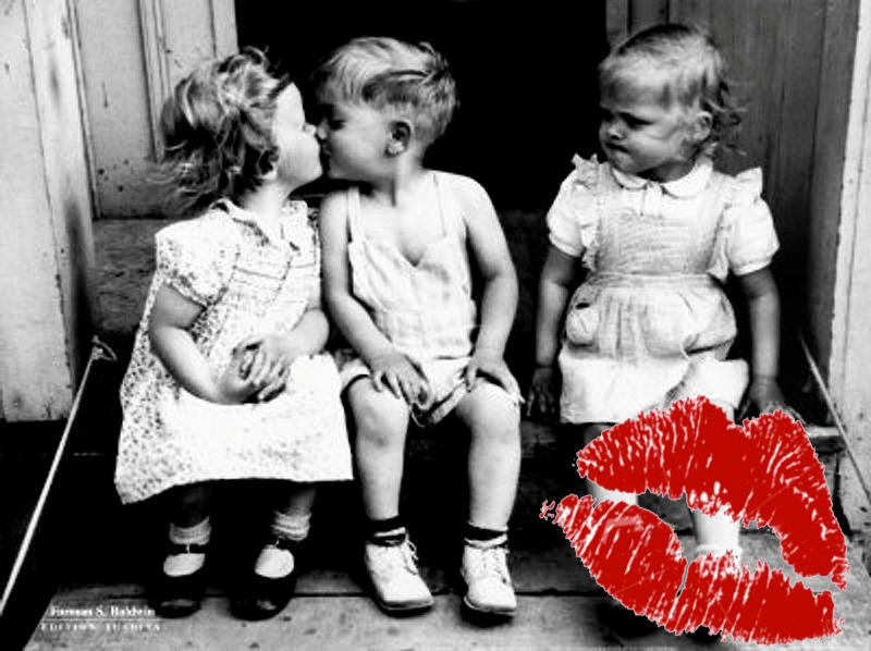 WORLD KISS DAY La bellezza nasce dall’incontro di due labbra