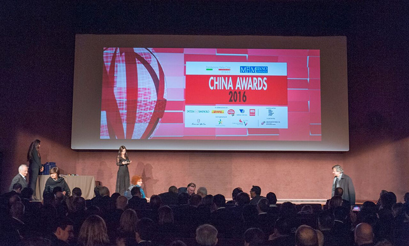 China Awards premia Gusella<br> La consegna del premio al Museo della Scienza e della Tecnologia “Leonardo da Vinci” di Milano