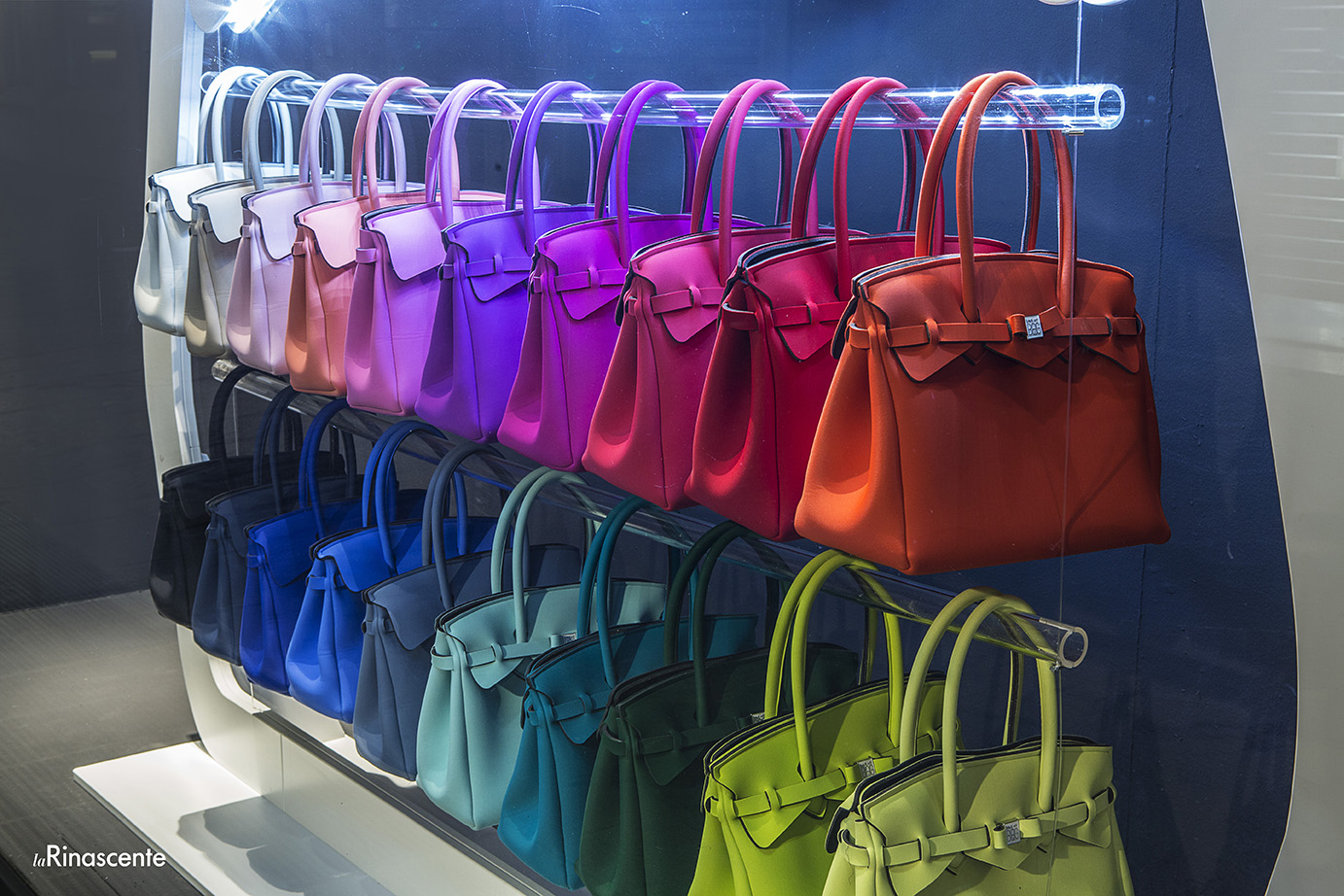Save My Bag, una sferzata di femminilità in multicolor